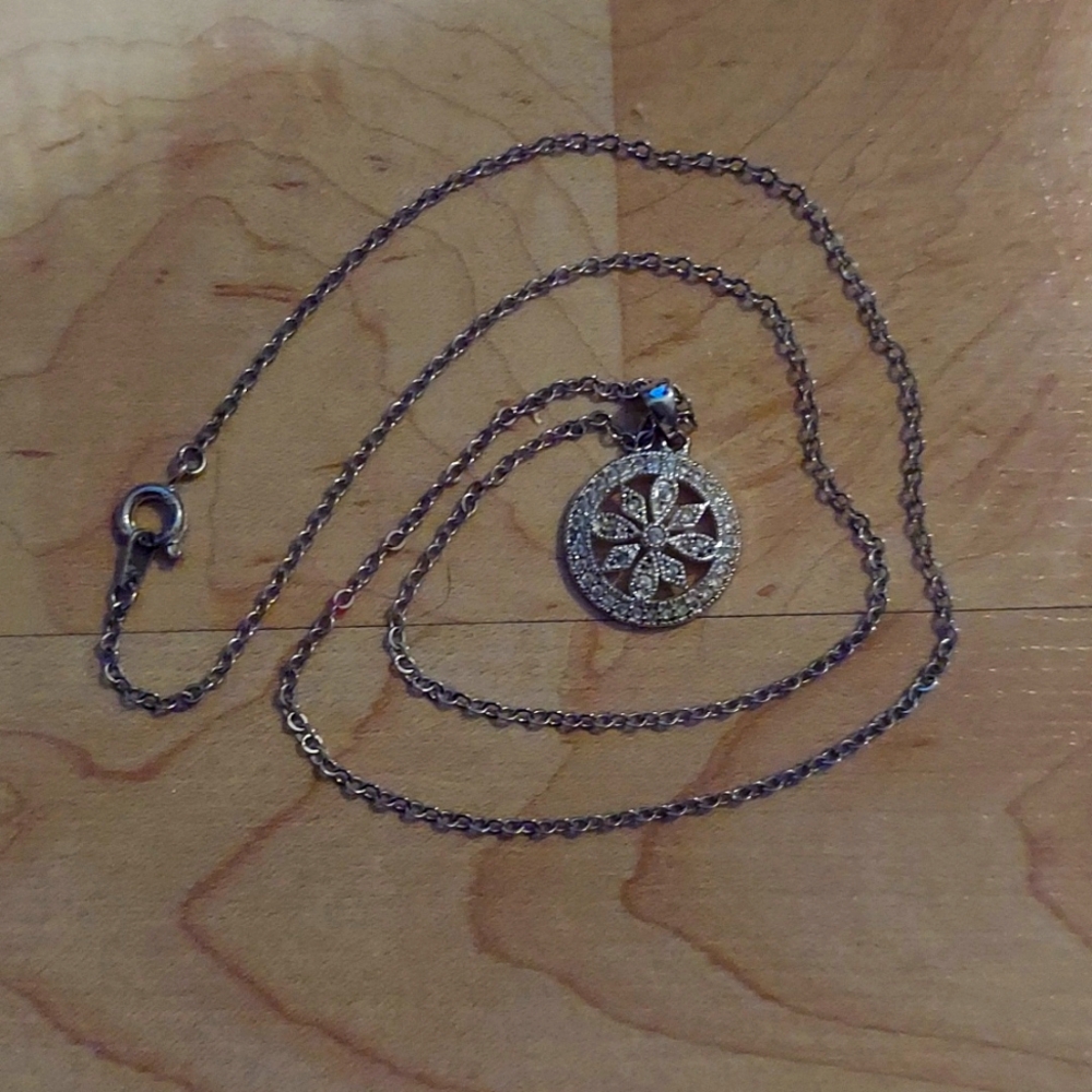 Silver Pendant Necklace